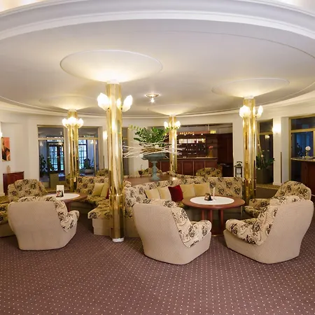 فندق Ostrov نيمبورك