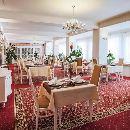 Hotel Ostrov